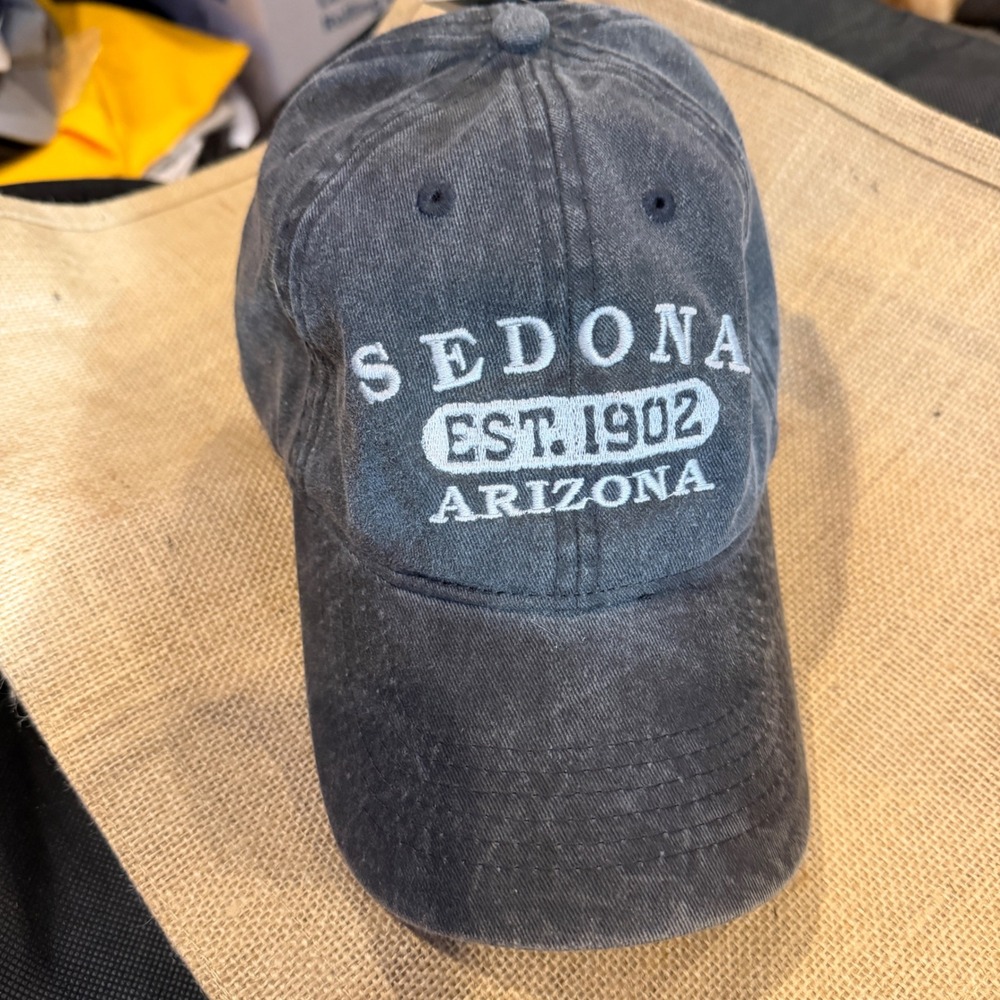 ESY Sedona Arizona Est 1902 Washed Black Cotton Adjustable Baseball Hat Cap NWT